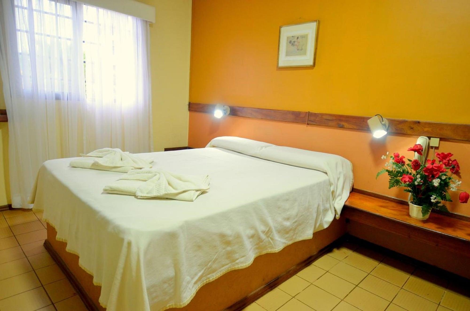 Hosteria Casa Blanca Iguazu Puerto Iguazú Dış mekan fotoğraf