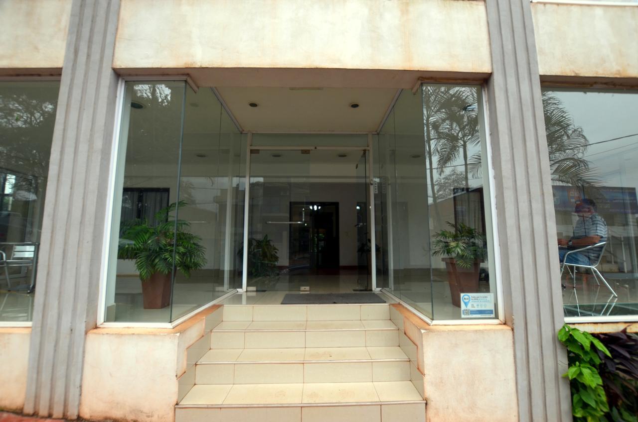 Hosteria Casa Blanca Iguazu Puerto Iguazú Dış mekan fotoğraf