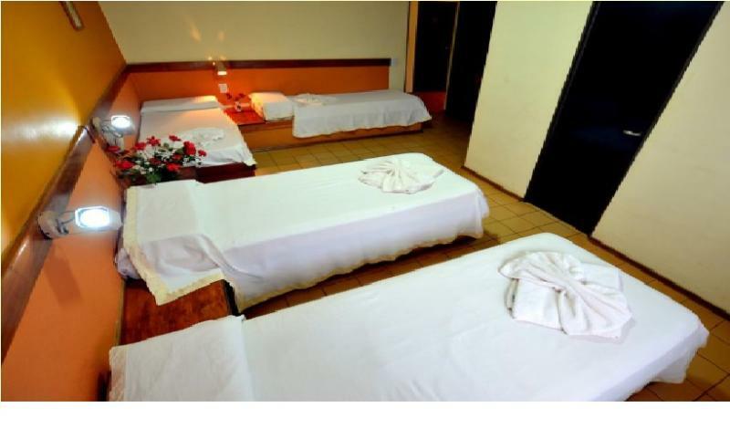 Hosteria Casa Blanca Iguazu Puerto Iguazú Dış mekan fotoğraf